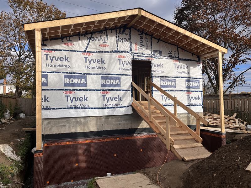 Scarborough Garden Suite + Basement — 1,300 sqft